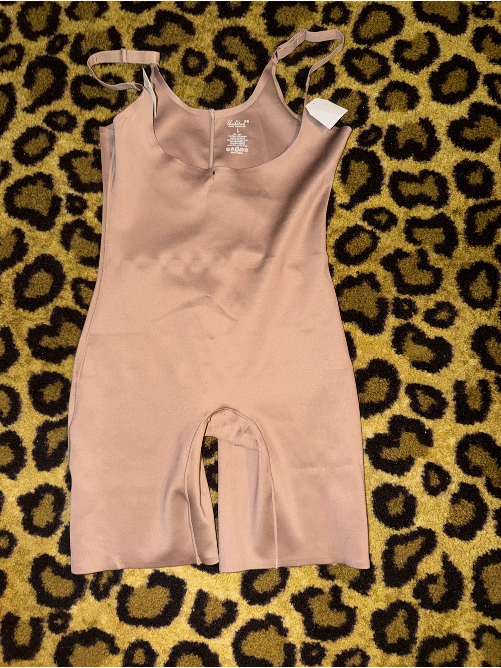 Under where luxury colección? Nude Shaping Bodysuit - Seamless Sculpting Short